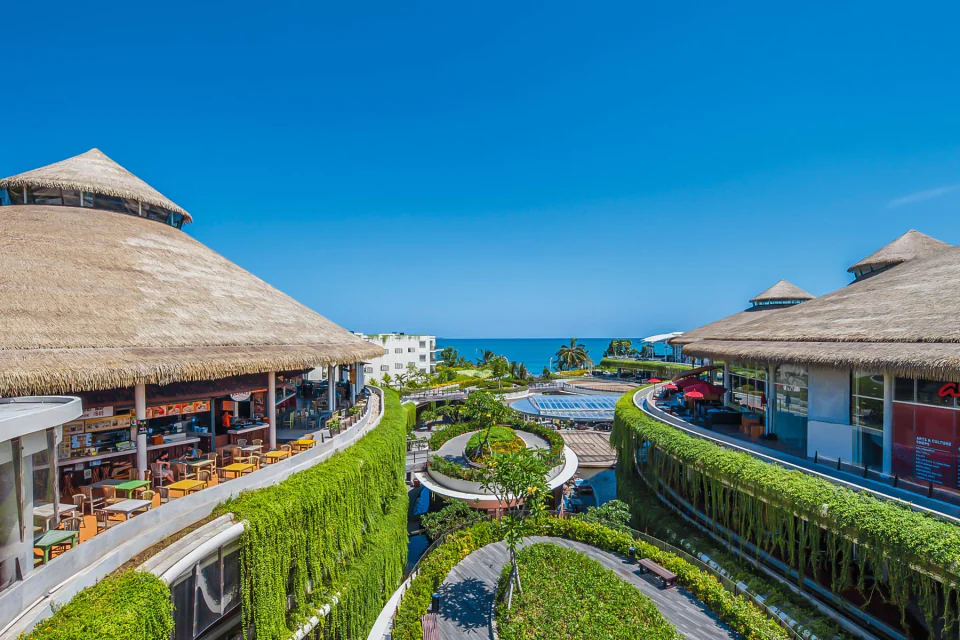 The Beachwalk - Bali, photo 9