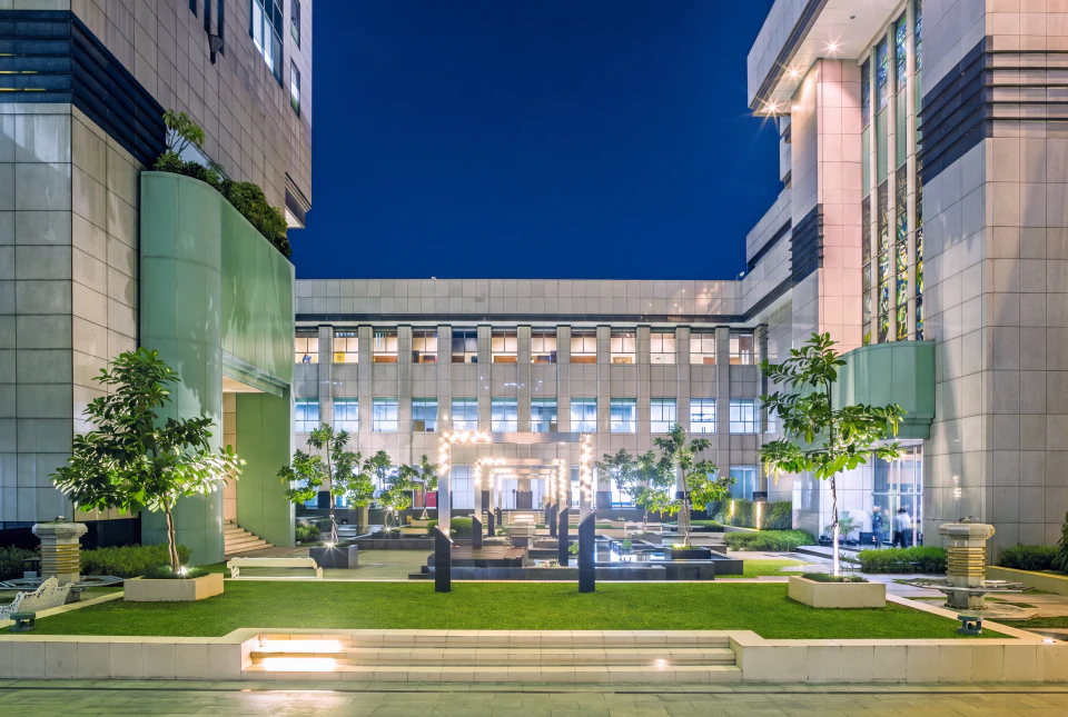 Plaza Mandiri, Jakarta